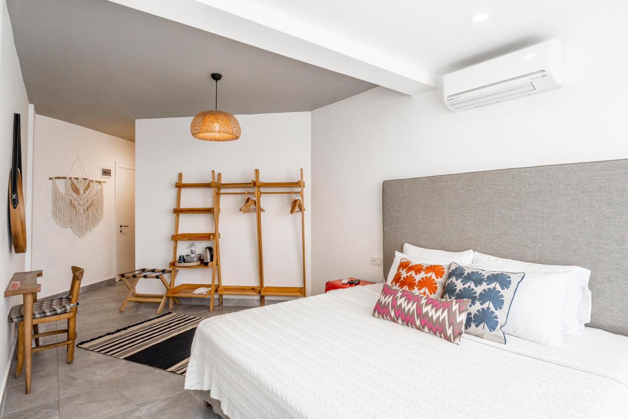 La Local Yalikavak Hotel Bodrum ภายนอก รูปภาพ
