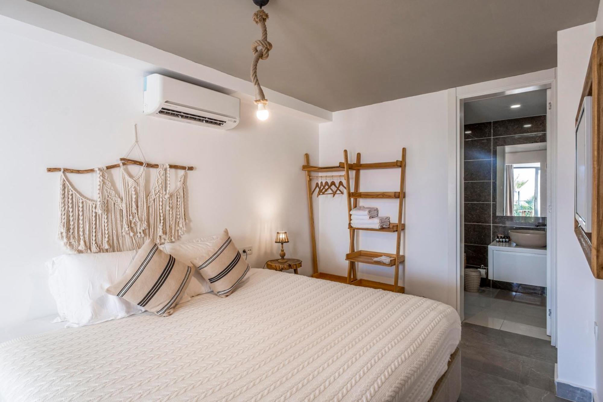 La Local Yalikavak Hotel Bodrum ภายนอก รูปภาพ